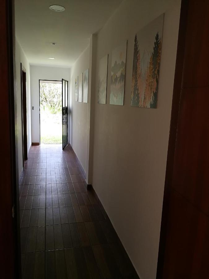 Chapelet Hostal ตาบาเบลา ภายนอก รูปภาพ