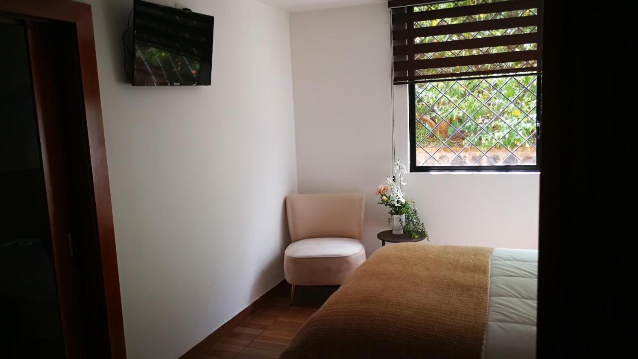 Chapelet Hostal ตาบาเบลา ภายนอก รูปภาพ