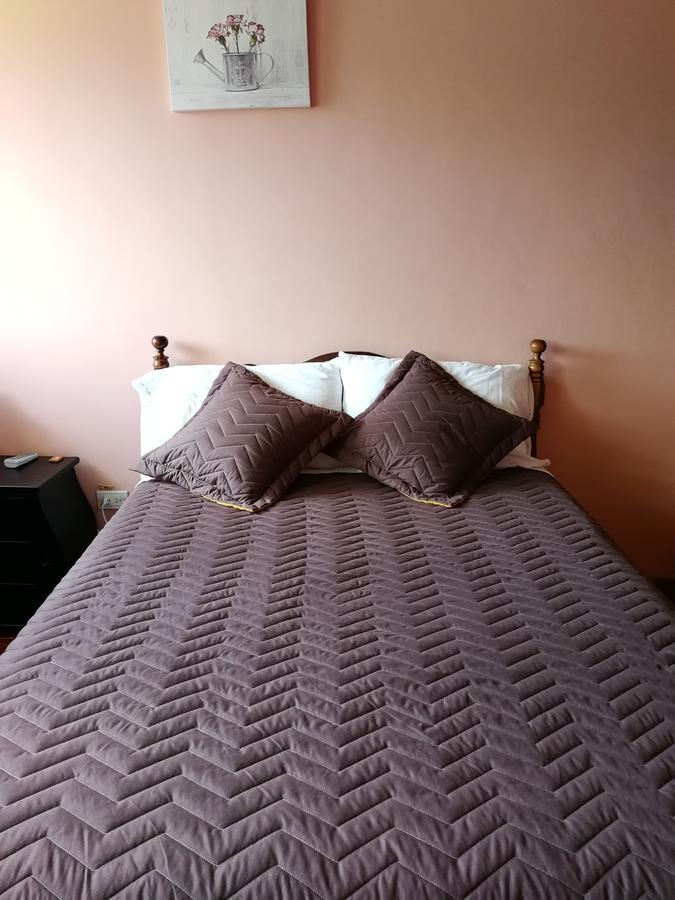 Chapelet Hostal ตาบาเบลา ภายนอก รูปภาพ