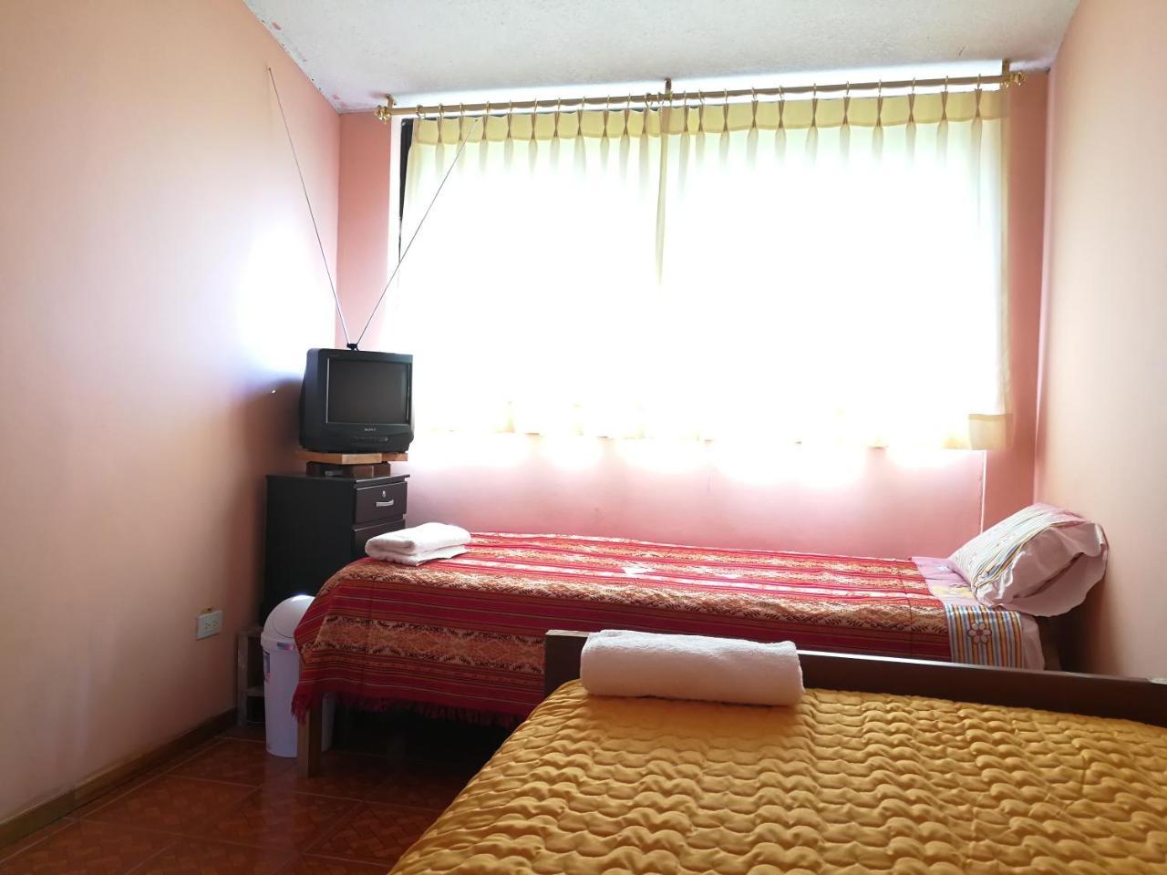 Chapelet Hostal ตาบาเบลา ภายนอก รูปภาพ