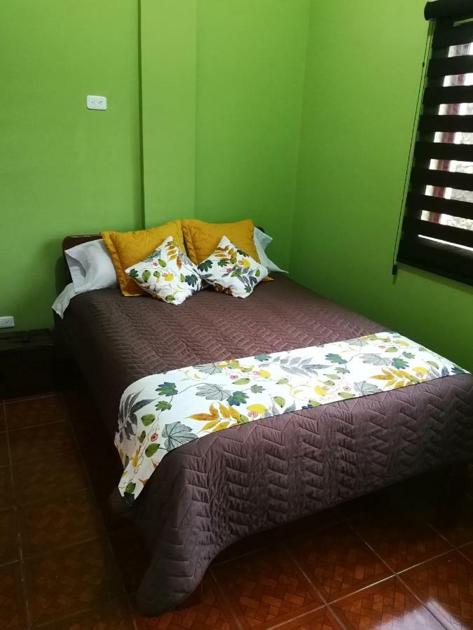 Chapelet Hostal ตาบาเบลา ภายนอก รูปภาพ