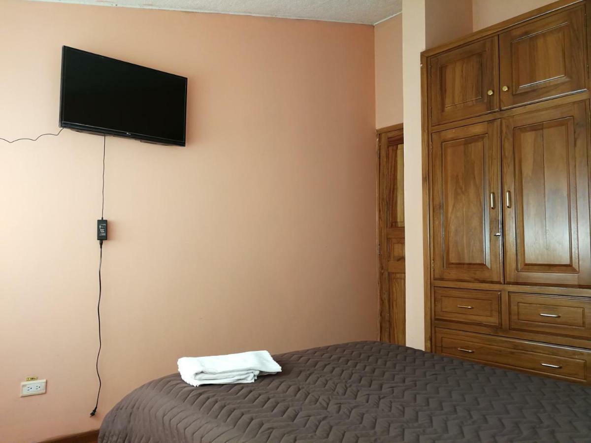 Chapelet Hostal ตาบาเบลา ภายนอก รูปภาพ